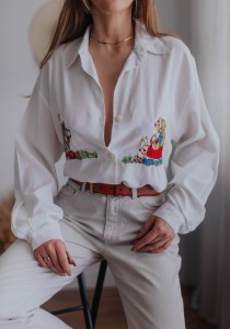 Biała koszula retro z haftem/ 80 % WISKOZA/ r. XXL