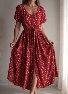 Czerwona szmizjerka w kwiaty Vintage/ 100 % WISKOZA/ r. M